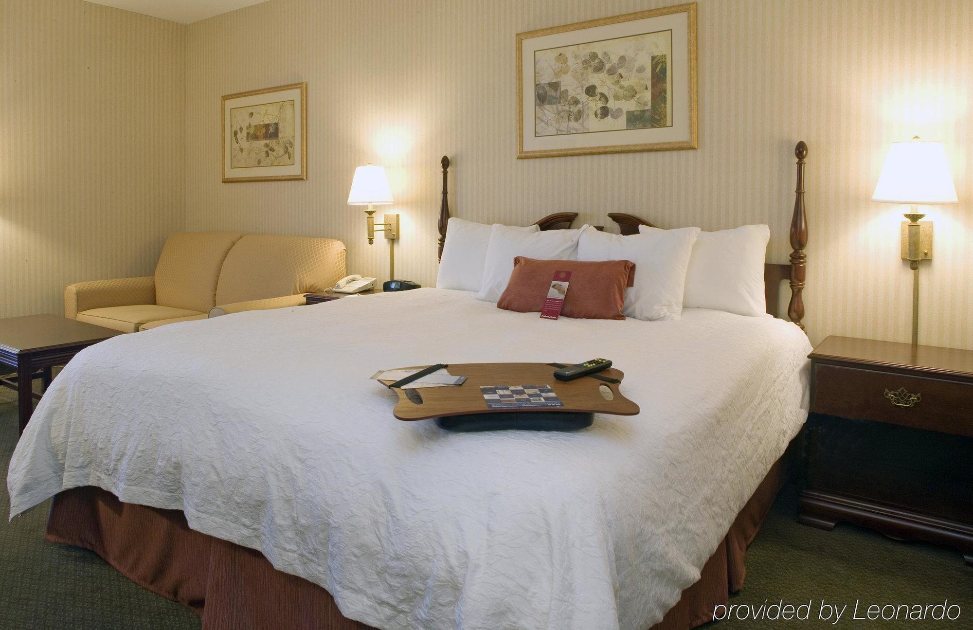 Hampton Inn Erie-South Kearsarge Room photo